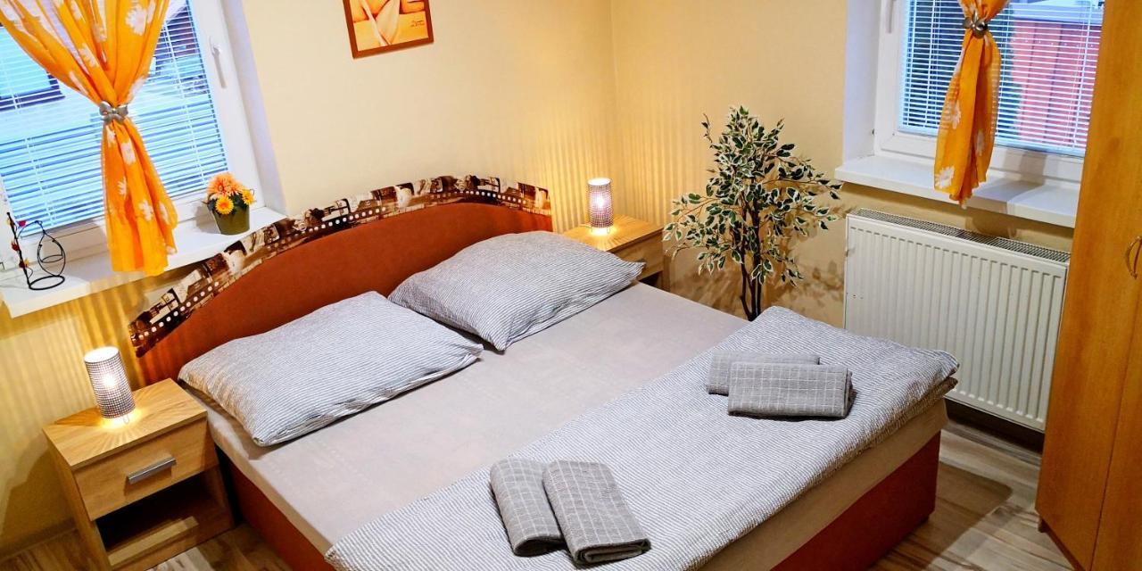 Chalupa Riviera A Apartmany Riviera - Liptov Besenova Ружомберок Экстерьер фото
